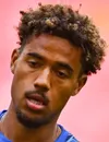 Aron Sasu - jogador do AFC Wimbledon