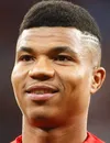 Reinildo Mandava - jogador do AFC Sunderland